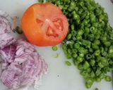 A picture of step 1 of French beans with methi.