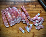 Foto del paso 3 de la receta: Tallarines cortos de calabaza con piñones y bacon