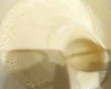 Foto del paso 1 de la receta: Bizcocho integral de yogurt, avellanas,coco y nueces🍰