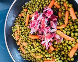 Foto del paso 3 de la receta: Guisantes con jamón