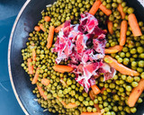 Foto del paso 3 de la receta: Guisantes con jamón