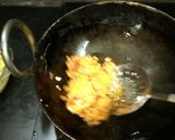 A picture of step 3 of Chana Dal Pakoras.