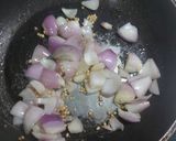 A picture of step 2 of Malvani prawns curry.