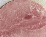 Une image de l'étape 6 de Poireaux béchamel entourés de jambon.
