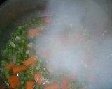 Foto del paso 3 de la receta: Merluza en amarillo fácil