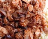 Csirkemellpörkölt gomba lábbal recept fázis 2 fotója