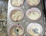 Foto del paso 4 de la receta: Muffins de vainilla con arándanos y crumble