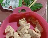 Foto langkah ke 1 dari resep Ayam Suwir Kemangi.