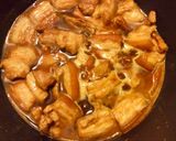 Hình bước làm 2 của món Thịt ba chỉ kho nước dừa