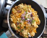 Foto del paso 5 de la receta: Pollito con arroz integral, zanahoria, verdeo y semillas de girasol junto a @cocinacaseraya