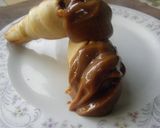Foto del paso 6 de la receta: Cañoncitos de hojaldre con relleno de dulce de leche