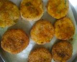 આલુ ટીકી રગડા ચાટ (Aloo Tikki Ragda Chaat Recipe In Gujarati) રેસીપી સ્ટેપ3ફોટો
