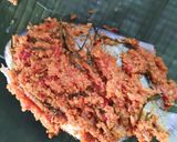 Gambar langkah 8 resipi Pais Ikan Bawal Emas.