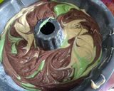 Foto langkah ke 6 dari resep Marmer cake / bolu remang metode all in one.