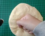 Foto langkah ke 6 dari resep Donat Ulen Tangan.