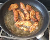 Foto del paso 3 de la receta: Pechurinas con tostones