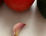 Foto del paso 1 de la receta: Ensalada templada de pollo con garbanzos, verduritas y manzana en 5’