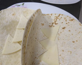 Foto del paso 3 de la receta: Burrito de pollo con salsa gaucha