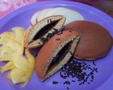 Foto langkah ke 14 dari resep Dorayaki / pancake isi cokelat.
