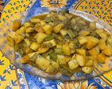 A picture of step 16 of Potatoes and Celery in Pork Broth.