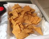 Foto del paso 4 de la receta: Guaca~Nachos 😋😋