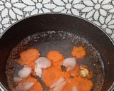 Foto langkah ke 2 dari resep Sayur Bening Bayam Wortel.