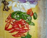 Foto langkah ke 1 dari resep Oseng kerang kupas.