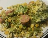 Foto del paso 7 de la receta: Brócoli con huevo, elote, cebolla y salchicha