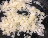 Foto del paso 2 de la receta: Tortilla de brócoli con queso en air fryer