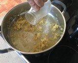 Foto del paso 7 de la receta: Alubias marineras con chipirones