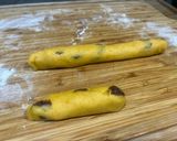 A picture of step 3 of Zaeti Veneziani – Venetian polenta biscuits.