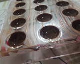 Foto del paso 5 de la receta: Bombones de chocolate con relleno de mezcal artesanal bruxo