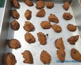 Foto langkah ke 5 dari resep Kukis tapioka coklat keju.