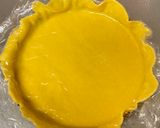 A picture of step 3 of Easy Cherry Cheese Tart.