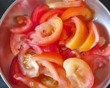 A picture of step 2 of Beetroot Tomato Curry.