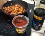 A picture of step 2 of Spicy Mushroom And Onion.