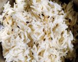 A picture of step 1 of Spring onion fried rice.