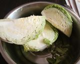 A picture of step 1 of Cabbage Thoran.