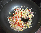 Foto del paso 2 de la receta: Salteado de verduras y pollo con arroz blanco