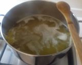 Foto del passaggio 6 della ricetta Linguine con ciliegino alle alici e crema di cavolo nero e sedano rapa