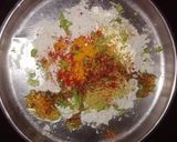 કોથમીર બાજરના ઢેબરા(kothmir bajrana dhebra recipe in Gujarati) રેસીપી સ્ટેપ2ફોટો
