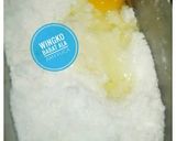 Foto langkah ke 3 dari resep Wingko babat simple manis gurih.