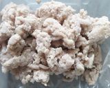 Foto langkah ke 1 dari resep Tumis Kubis Ayam Cincang Paprika.
