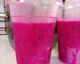 Foto langkah ke 4 dari resep Jus Buah Naga.