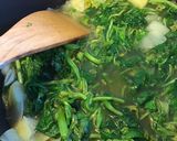 Une image de l'étape 4 de Soupe cresson et pommes de terre au bouillon de crevettes.