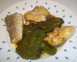 Foto del paso 9 de la receta: Merluza con pimientos verdes