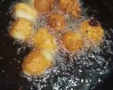 A picture of step 5 of Metha gulgula.