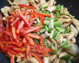 Foto langkah ke 4 dari resep Kwetiau Goreng.