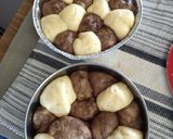 A picture of step 1 of Mix Choco Bread.