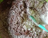 Foto langkah ke 2 dari resep Kue coklat lumer.